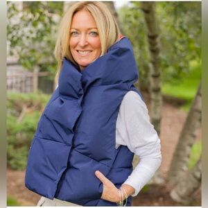 Pretty Rugged - Navy Puffer Vest - Size S/M - New Without Tags